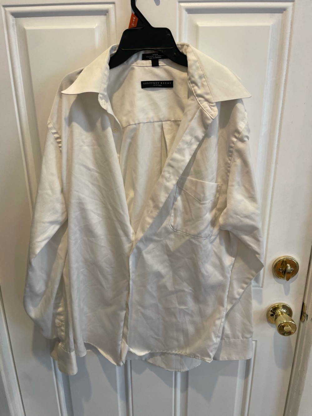Geoffrey Beene White Men’s Dress Shirt with Chest Pocket